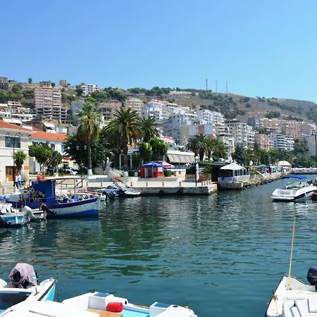 Appartement Two Bedroom With Sea View