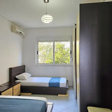 Two Bedroom With Sea View *