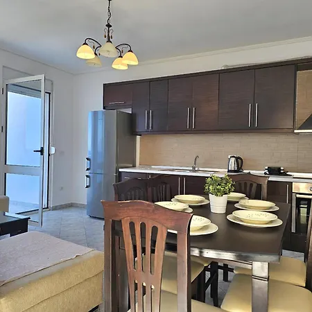 Two Bedroom With Sea View Sarandë