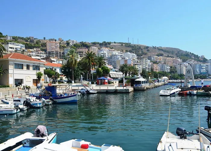 Апартаменты Two Bedroom With Sea View