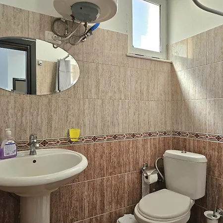 Two Bedroom With Sea View شقة ساراندا